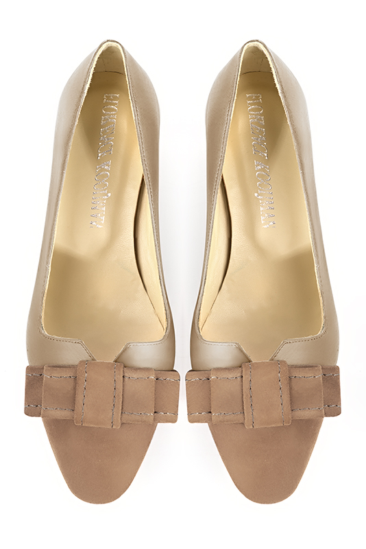 Escarpin beige shop petit talon